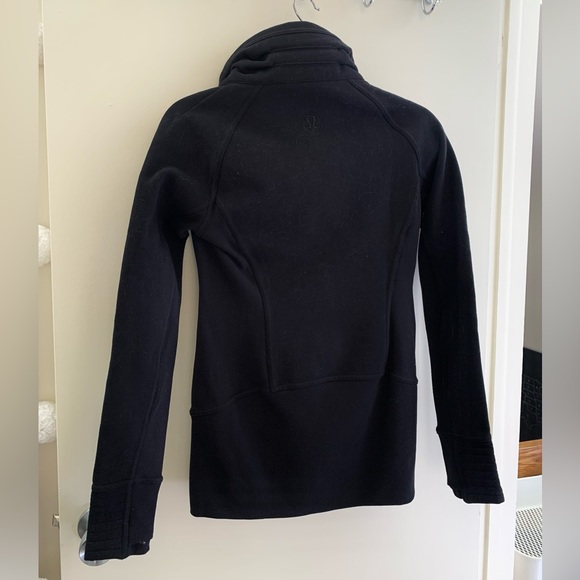 Lululemon Radiant Jacket Size 4 - Picture 3 of 7